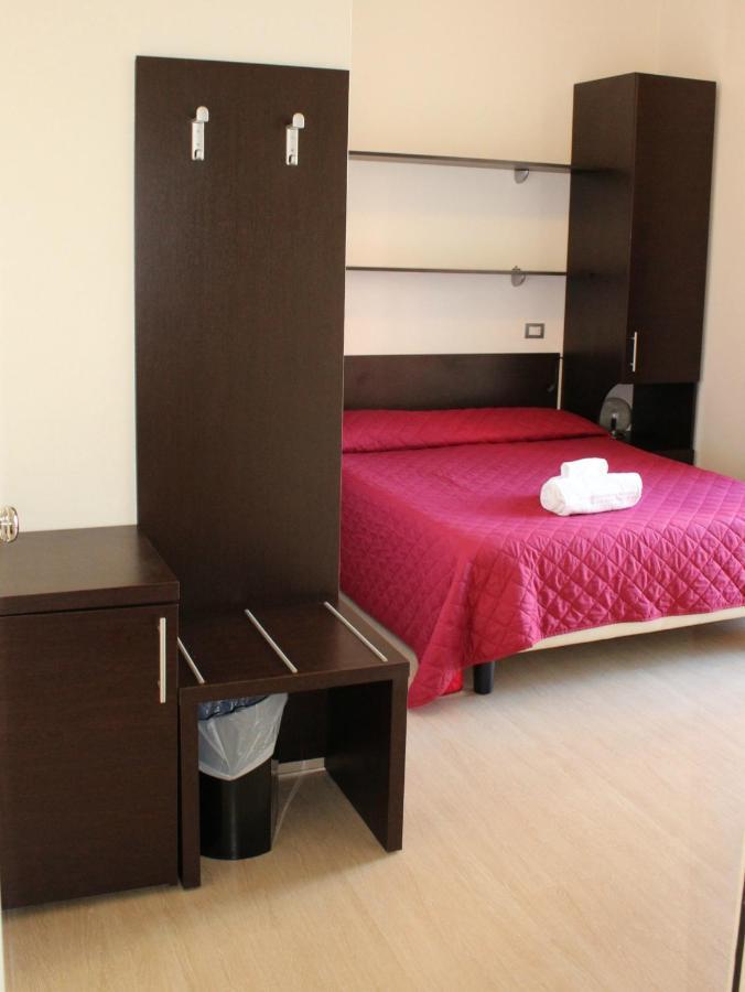 Hotel Morolli Rimini Extérieur photo